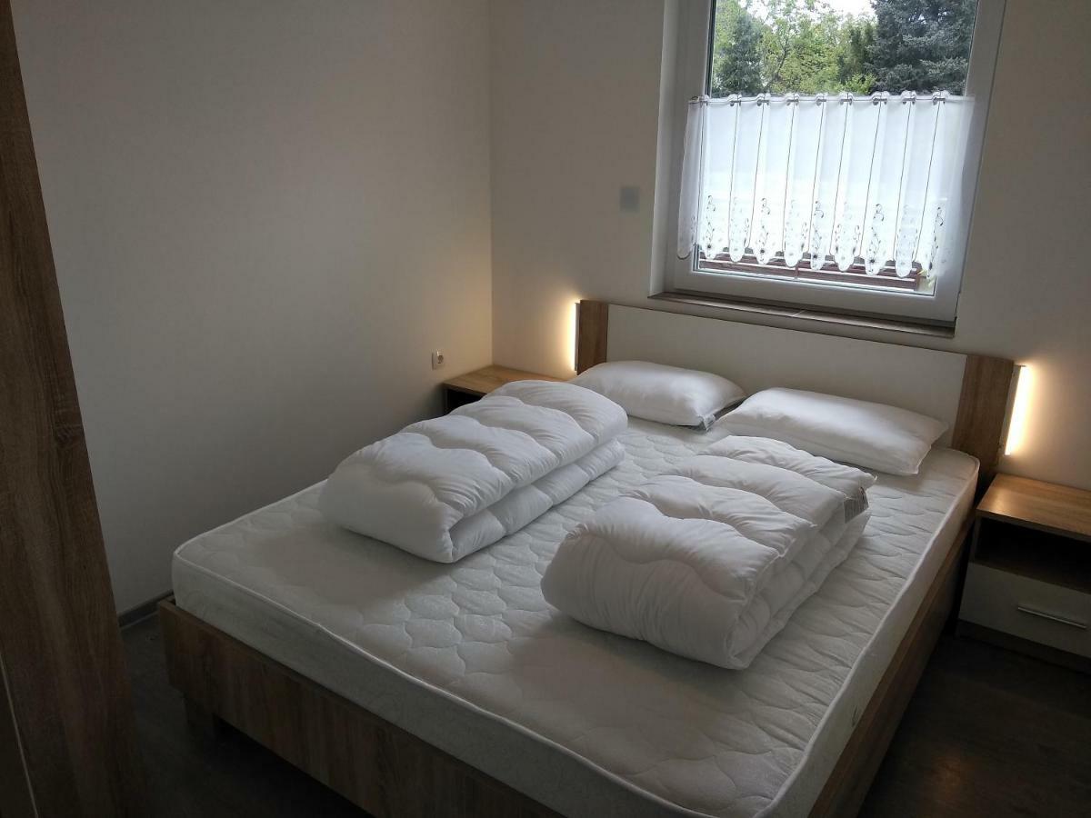 Aniko Apartmanhaz Balatonföldvár Exteriör bild